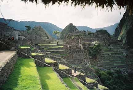featherhawk Peru Essences - Machu Picchu in the afternoon